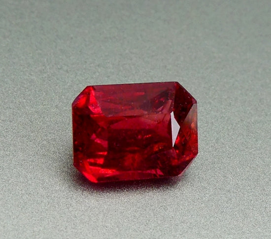 3.34CT UNHEATED BIG OCTAGON 100% NATURAL ORANGE PINK TOURMALINE