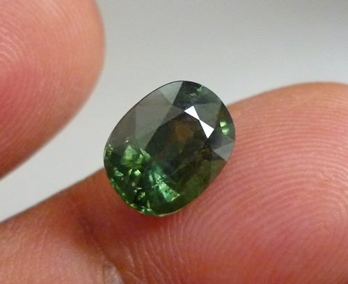 3.36CT SUMPTUOUS GREEN SAPPHIRE