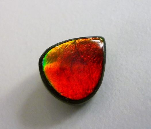 3.52CT VIBRANT RAINBOW BRIGHT COLOURFUL AMMOLITE AMMONITE