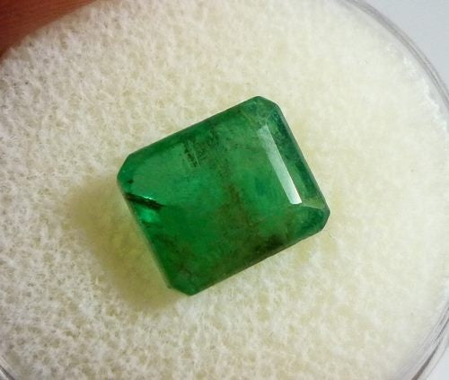 3.57CT GORGEOUS NATURAL ZAMBIAN GREEN EMERALD