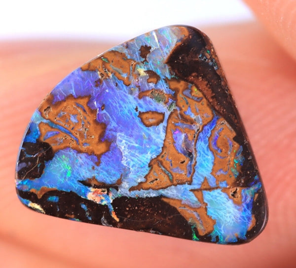 3.89CT EXCELLENT HUGE 100% NATURAL BIG AUSTRALIAN BOULDER OPAL