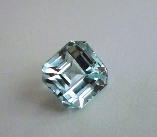 3.96CT サンタマリア ブルー アクアマリン