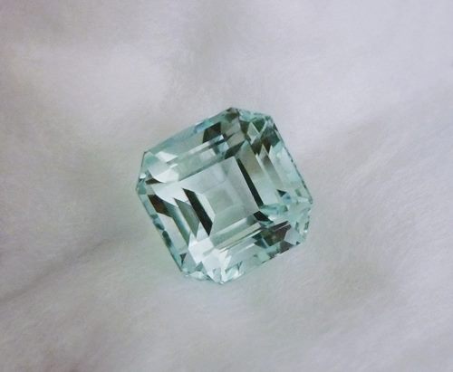 3.96CT サンタマリア ブルー アクアマリン