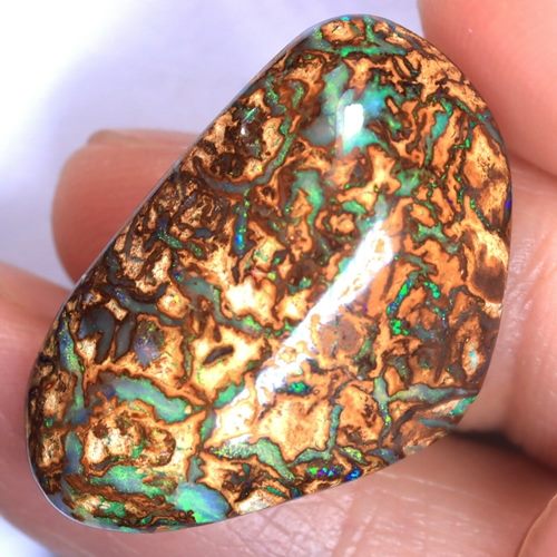 35.75CT VERY UNIQUE GORGEOUS AUSTRALIAN BOULDER OPAL