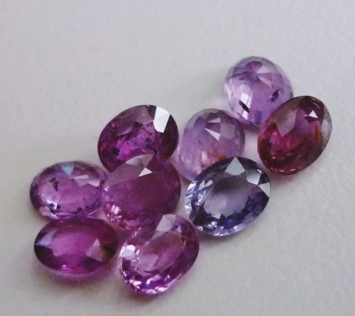 4.39CT UNHEATED BEAUTIFUL MULTI-COLOUR SAPPHIRE LOT