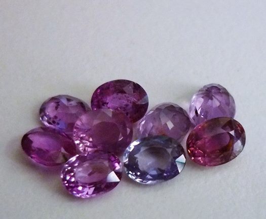 4.39CT UNHEATED BEAUTIFUL MULTI-COLOUR SAPPHIRE LOT