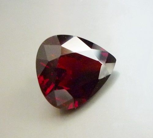 4.54CT NATURAL ORANGE RED SPESSARTITE GARNET