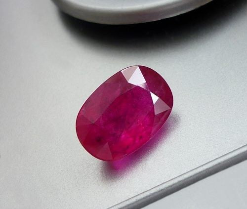 4.91CT GORGEOUS HUGE PINKISH RED 100% NATURAL RUBY