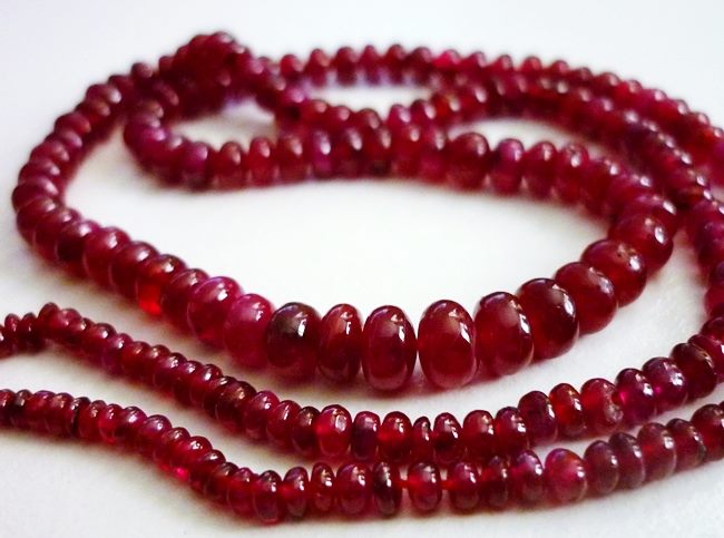 48.80CT UNHEATED BLOOD RED RONDELLE RUBY BEADS STRAND 15INCHES