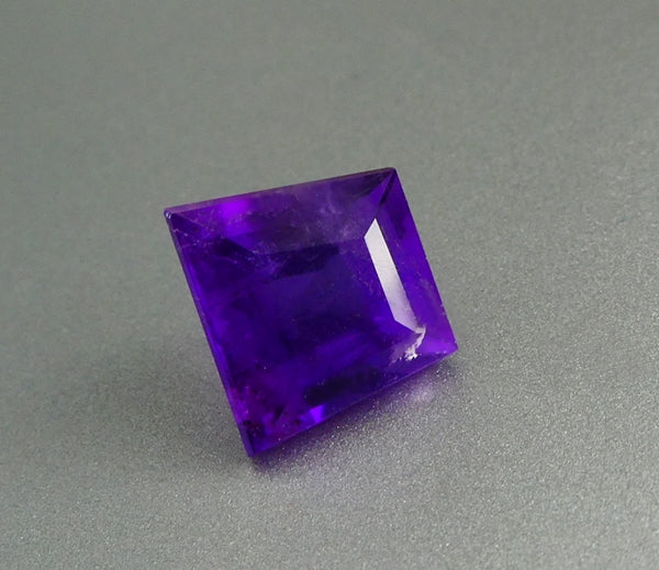 5.30CT UNHEATED GORGEOUS FANCY CUT 100% NATURAL PURPLE AMETHYST