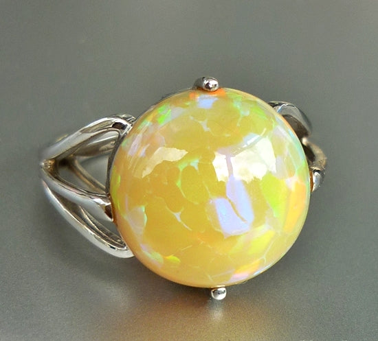 6.59CT EXCELLENT HUGE SOLITAIRE MULTI-COLOUR OPAL 10K SOLID WHITE GOLD RING 10.30gms