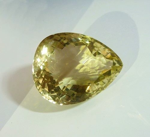 52.33CT ゴージャスで大きな 100% 天然最高のイエロー シトリン