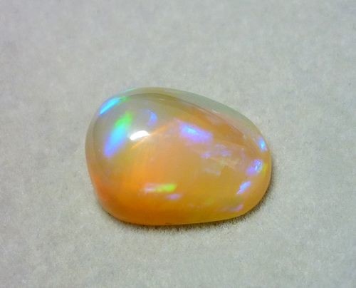 7.00CT RAINBOW FLASHING CRYSTAL OPAL