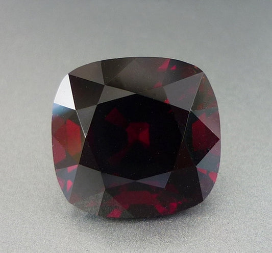 7.05CT CERTIFIED UNTREATED LOUPE CLEAN HUGE 100% NATURAL DARK RED BURMESE SPINEL