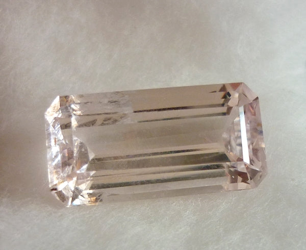 8.07CT UNHEATED EXCELLENT HUGE OCTAGON 100% NATURAL PINK MORGANITE