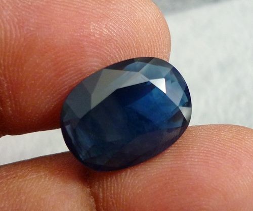 8.65CT VITREOUS HUGE FLAT CUT NATURAL DEEP BLUE SAPPHIRE