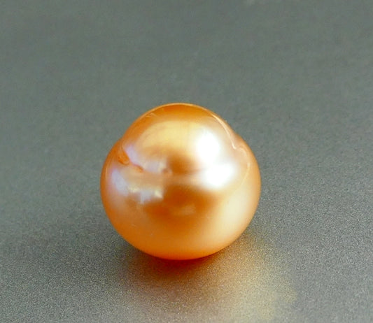 8.70CT SPLENDID GLOWING GENUINE CULTURED GOLDEN SOUTH SEA PEARL