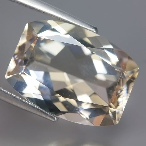 9.85 CT 非加熱インペリアル トパーズ カラー 天然スモーキー クォーツ